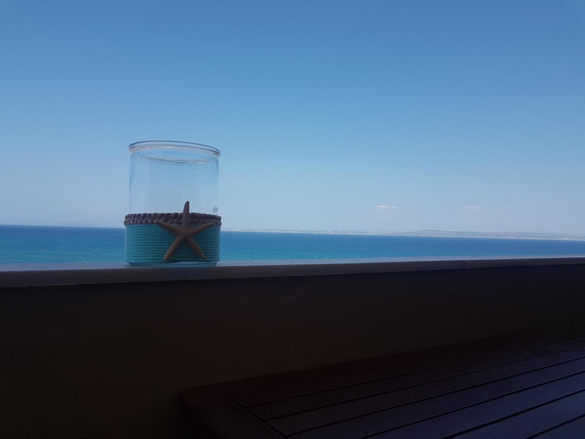 Evangelia Karfás Esterno foto